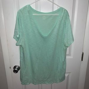 Old Navy Everywhere tee
